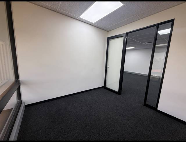 167M² OFFICE TO LET IN AUCKLAND PARK